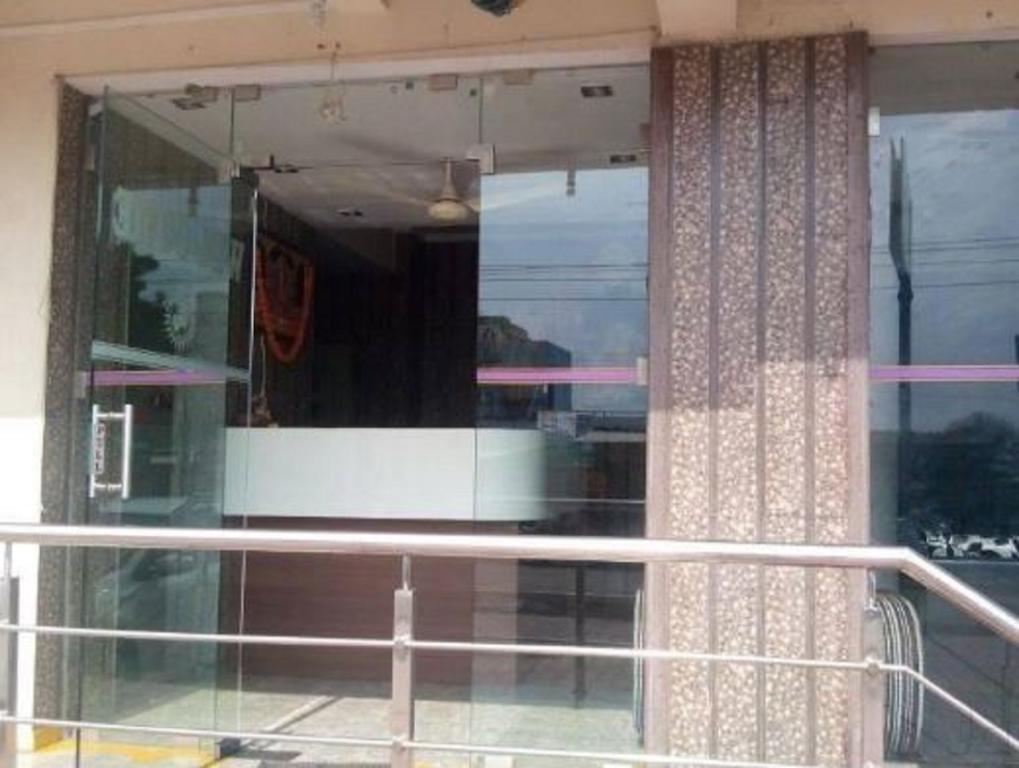 Sri Sai Sannidhi Hotel Shirdi Luaran gambar